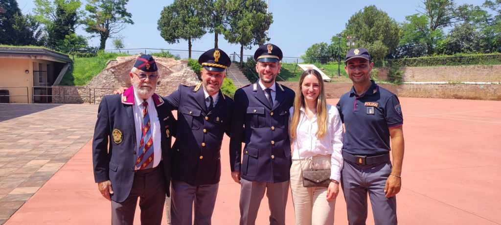 Bentornato Christian! Il vice Ispettore Di Martino racconta la sua storia ai giovani allievi agenti di Peschiera d.&nbsp;G.